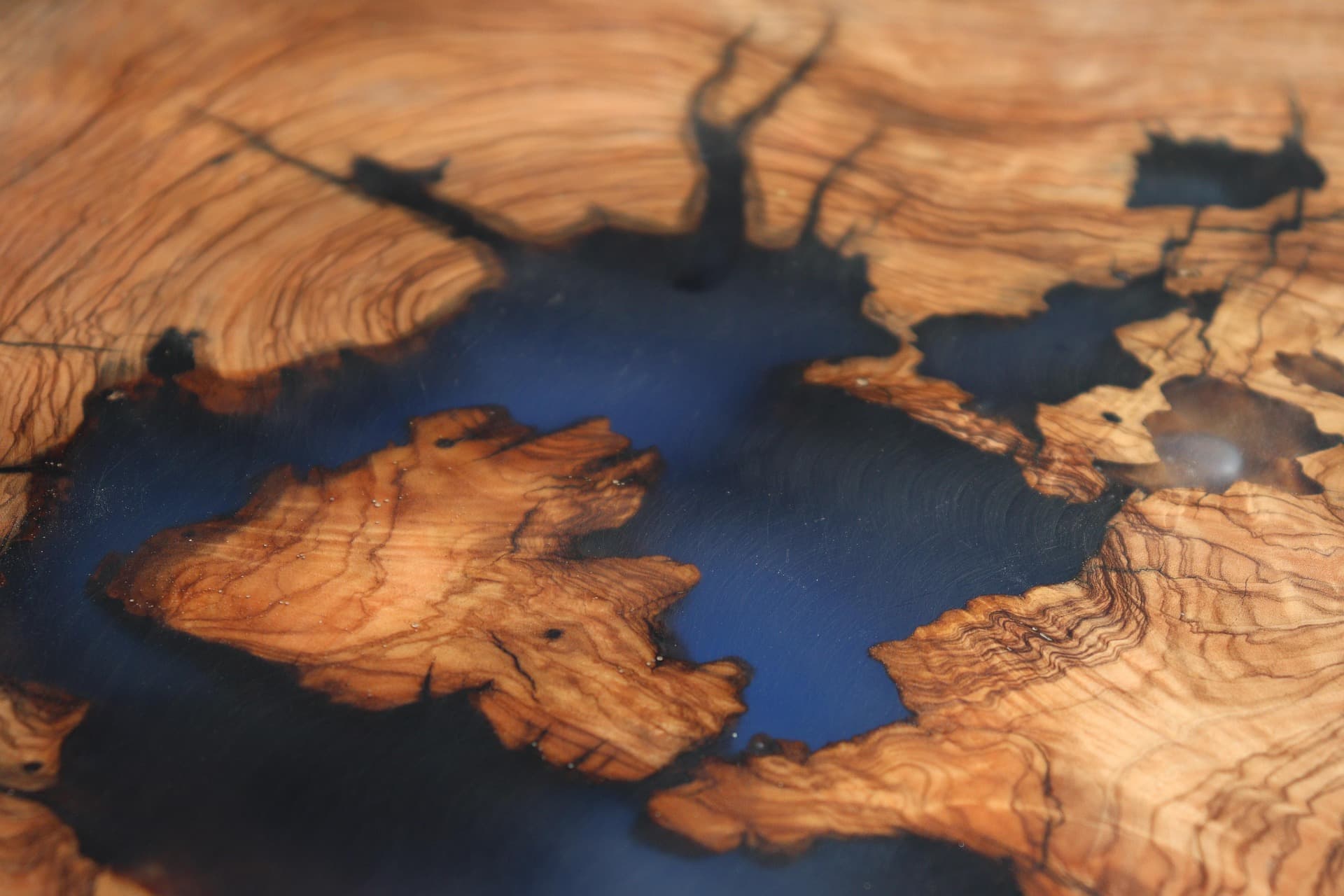 Live edge slab nesting pair end tables — Lineage Craft Co.